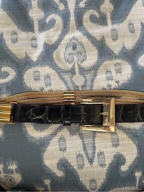Gorgeous Doppia Vita Italian Croc-Embossed Leather and Gold Mesh Belt